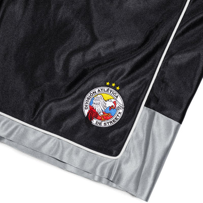 Division Athletica 3/4 Shorts