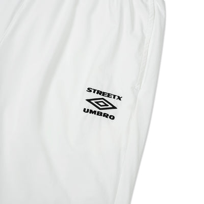 StreetX Umbro 3/4 Shorts (White)