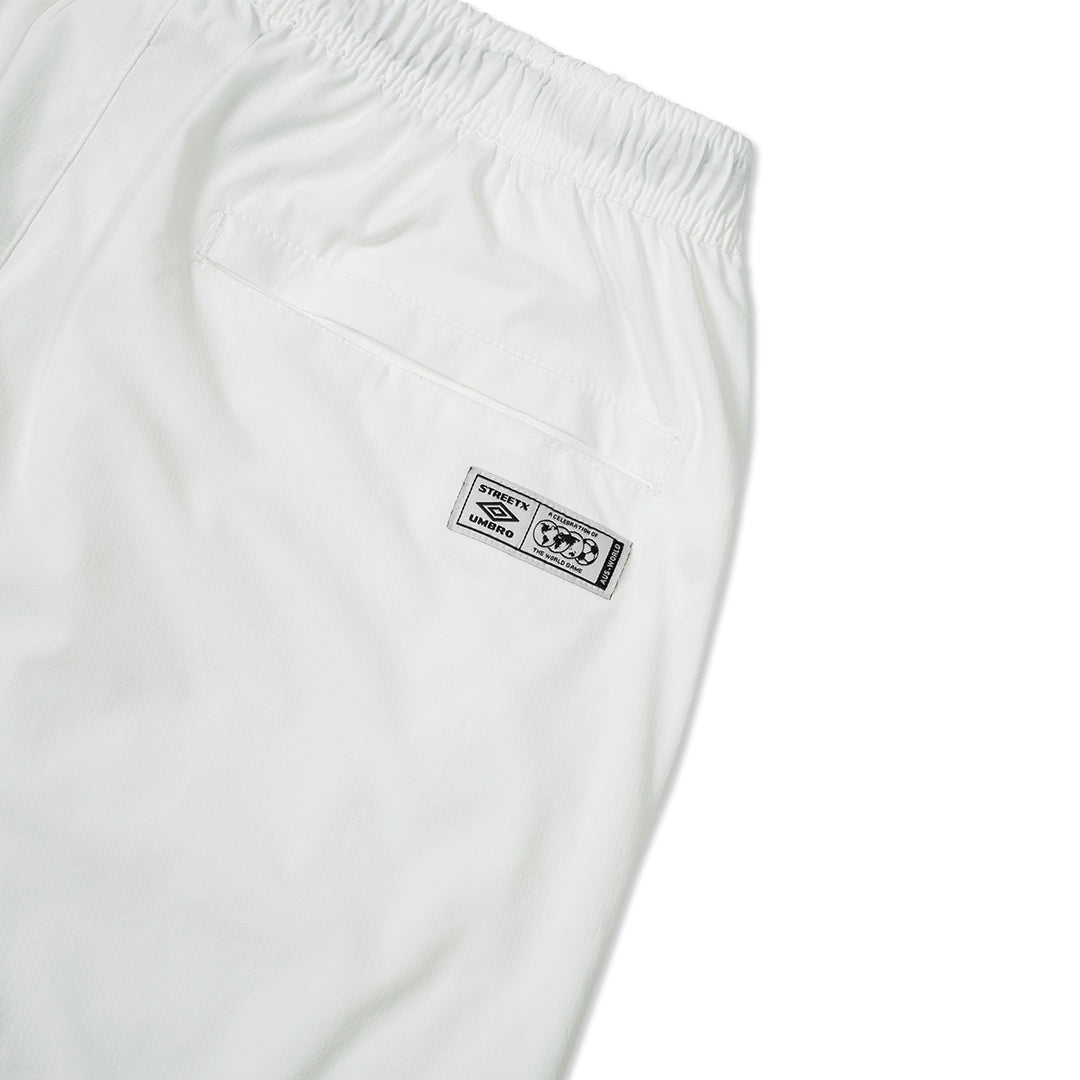 StreetX Umbro 3/4 Shorts (White)